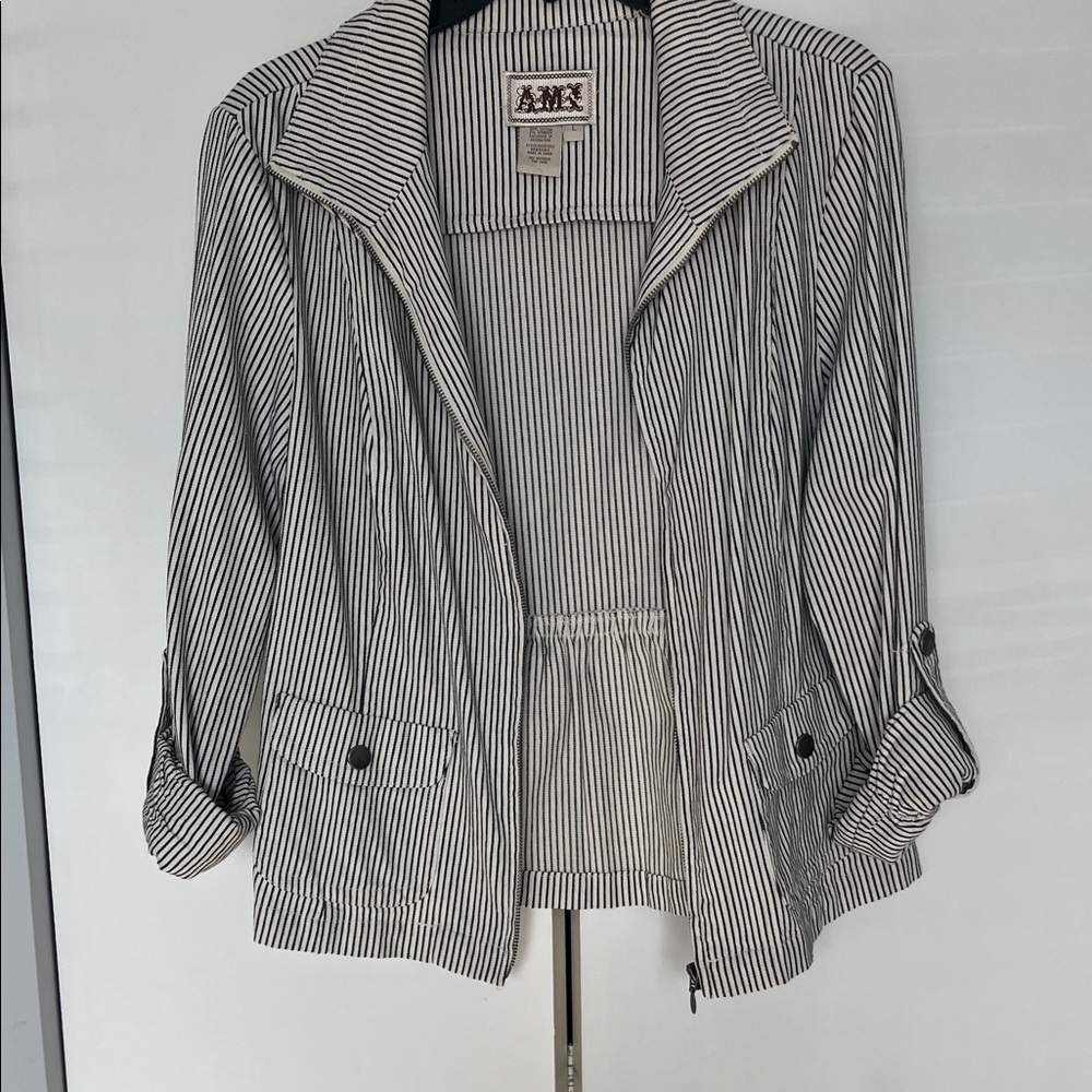 3 for $7 SALE Ami Black and White Striped Blazer